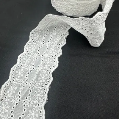 WHITE LACE 100% COTTON, SOLD BY THE METRES